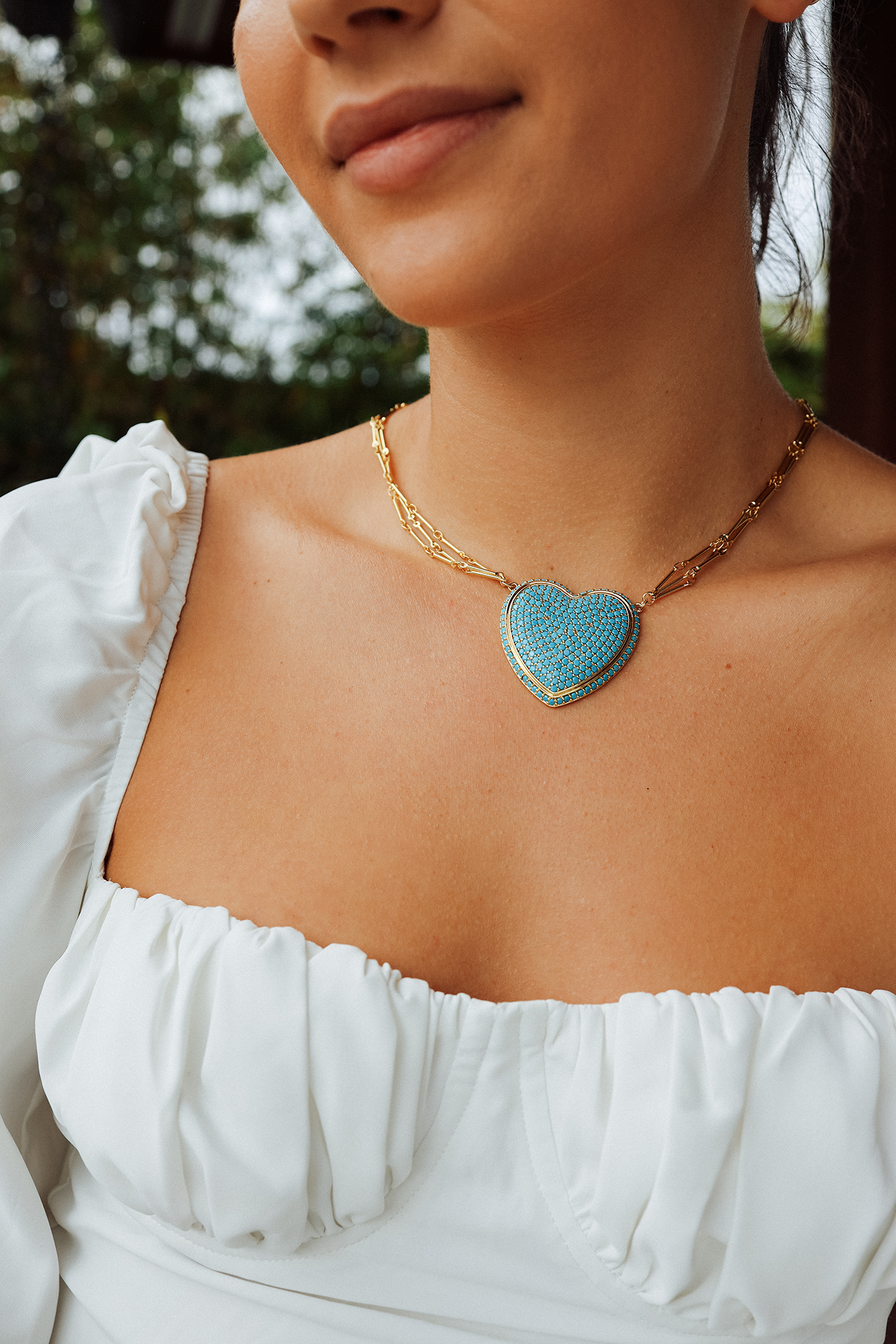Chained Pave Heart Necklace - Blue