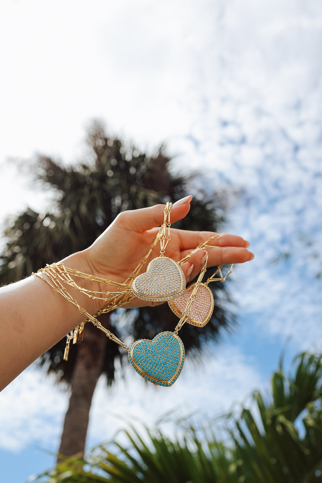 Chained Pave Heart Necklace - Blue