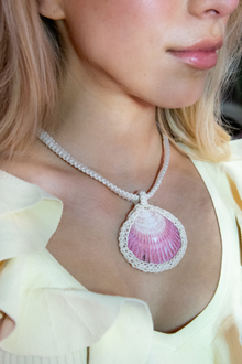 Crocheted Scallop Necklace