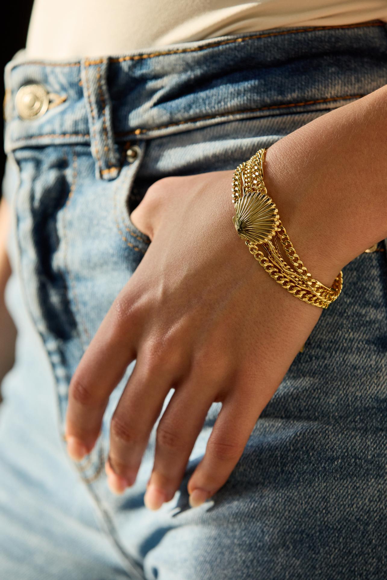 Scallop Shell Bracelet - Gold