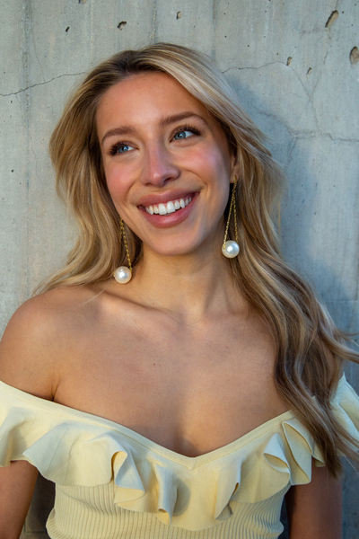 Mega Pearls Earrings