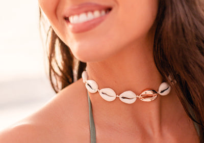 Mini Metal Shell Accent Choker - 14k Gold/Rose Gold