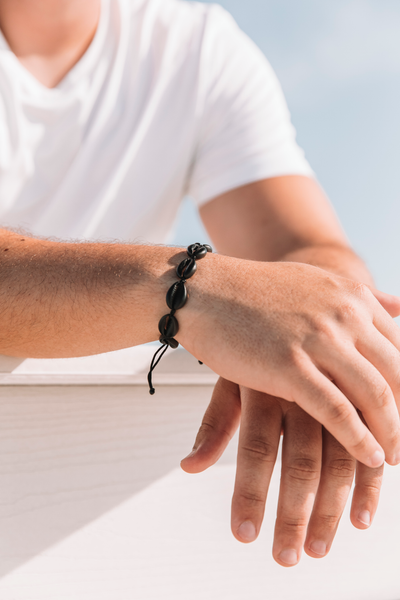 Men's Black Shell Bracelet - Mini Shell